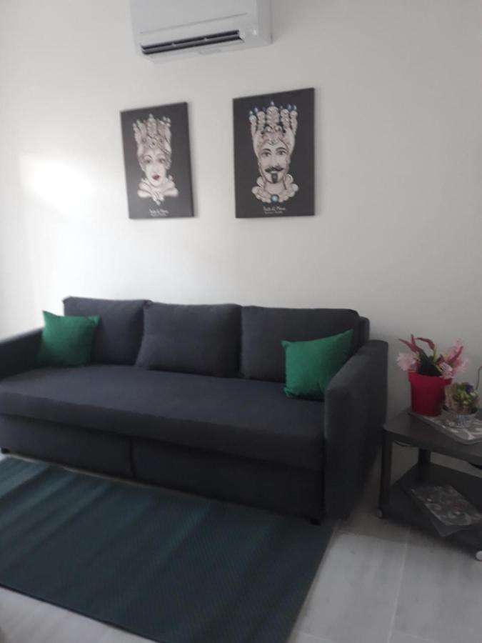 Holiday House Marlin Giardini Naxos Bagian luar foto