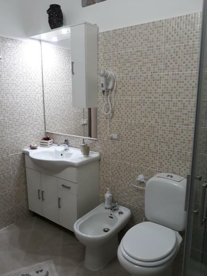 Holiday House Marlin Giardini Naxos Bagian luar foto