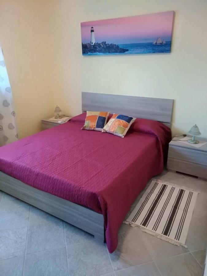 Holiday House Marlin Giardini Naxos Bagian luar foto