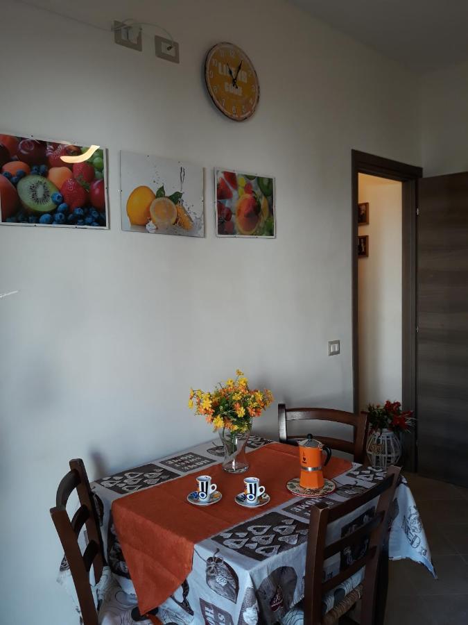 Holiday House Marlin Villa Giardini Naxos Bagian luar foto